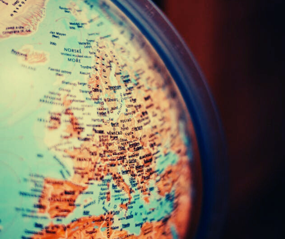 Map of Europe highlighting the Schengen zone with digital nomad travel routes representing the 90-day rule